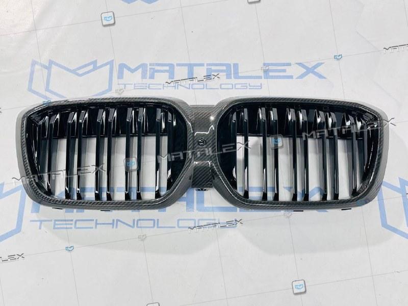 Решетка радиатора BMW X3M G01 G08i в M стиле, рестайлинг, сухой карбон (электро)